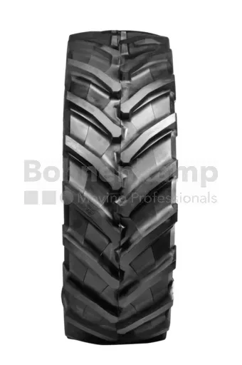 Tyre 420 / 70 R 28, TM700PT